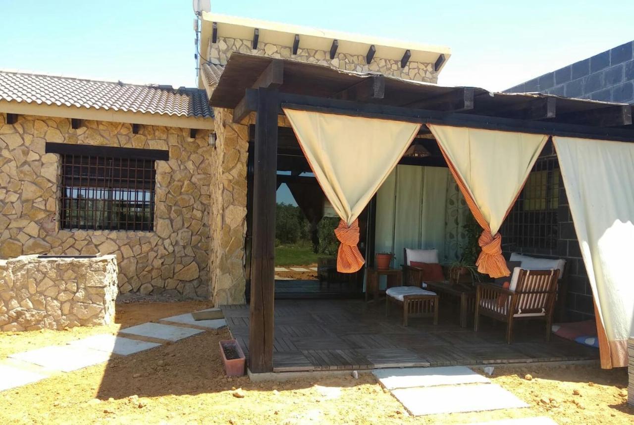 Casa Ecuestre Carmen Martinez Panzió Fuente Palmera Kültér fotó